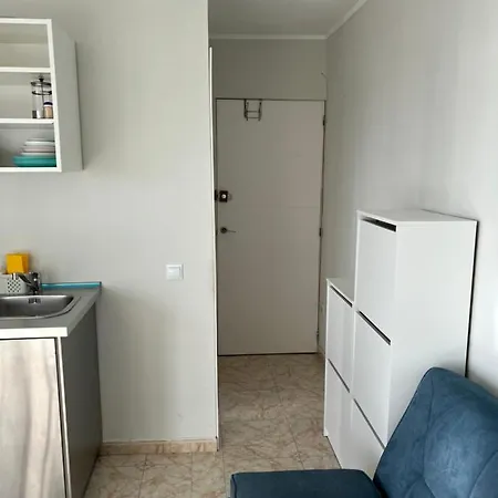 Americas Sea View And Apartment