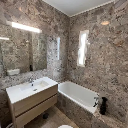 Americas Sea View And Apartment *